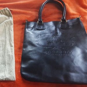 BURBERRY TOTE